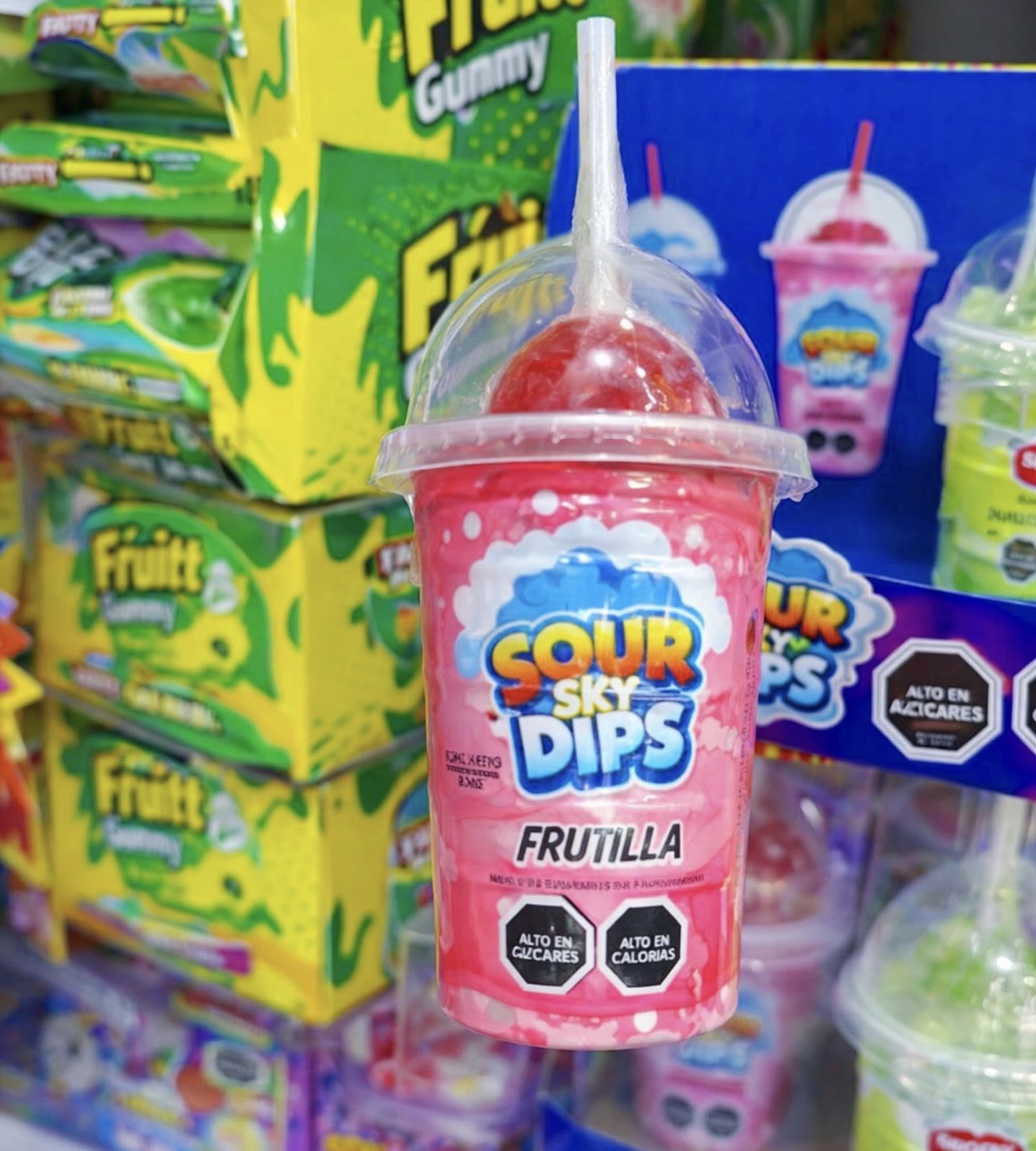 Caja de 12 sour sky dips coyac con polvo ácido para untar
