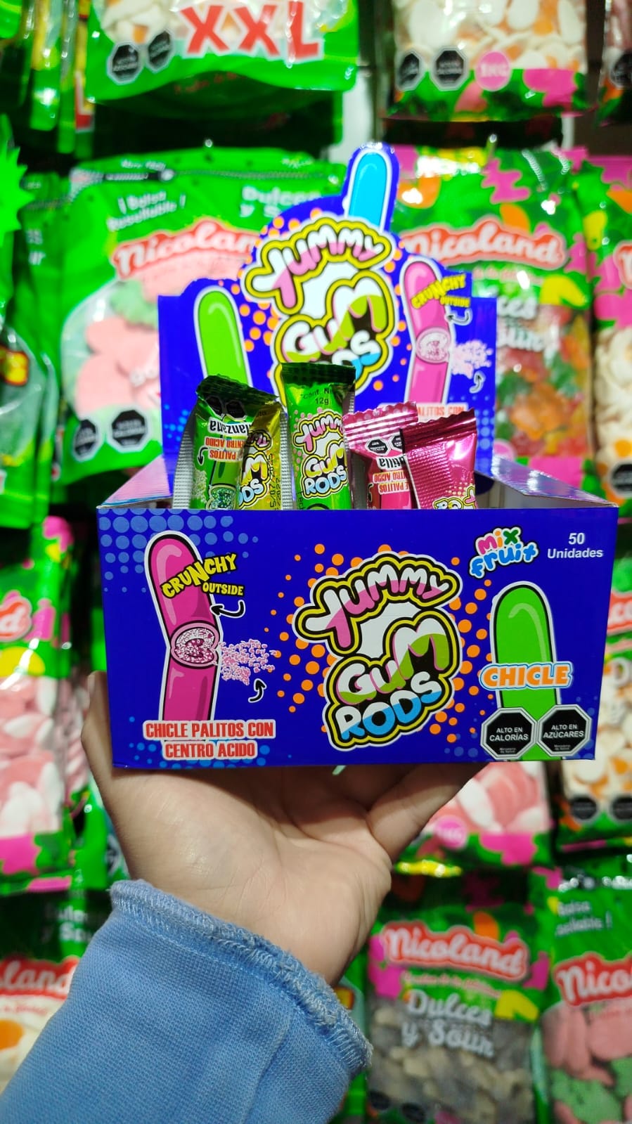 50 chicles con centro ácido
