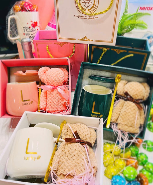 Taza con toallita de regalo