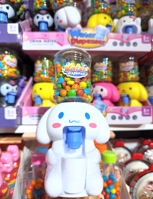 12 dispensadores de agua con dulces de regalo Sanrio